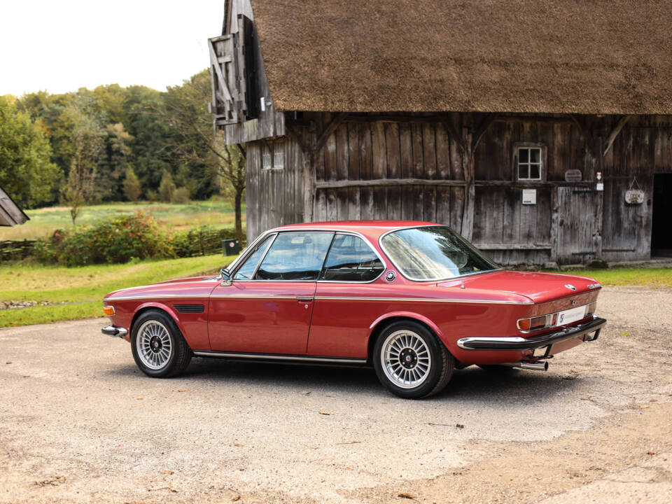 Image 4/96 of BMW 3.0 CSi (1975)