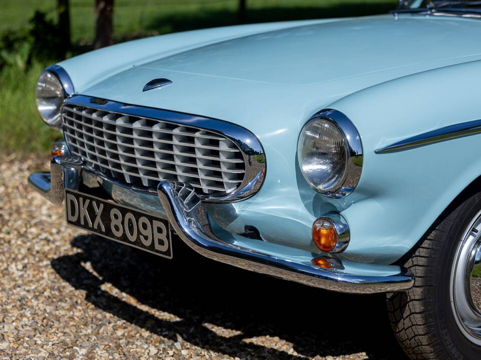 Image 44/50 of Volvo 1800 S (1964)