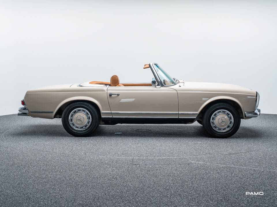Bild 15/41 von Mercedes-Benz 280 SL (1969)
