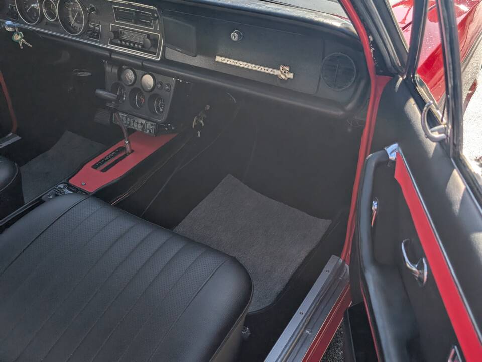 Bild 10/19 von Opel Commodore 2,5 GS (1968)