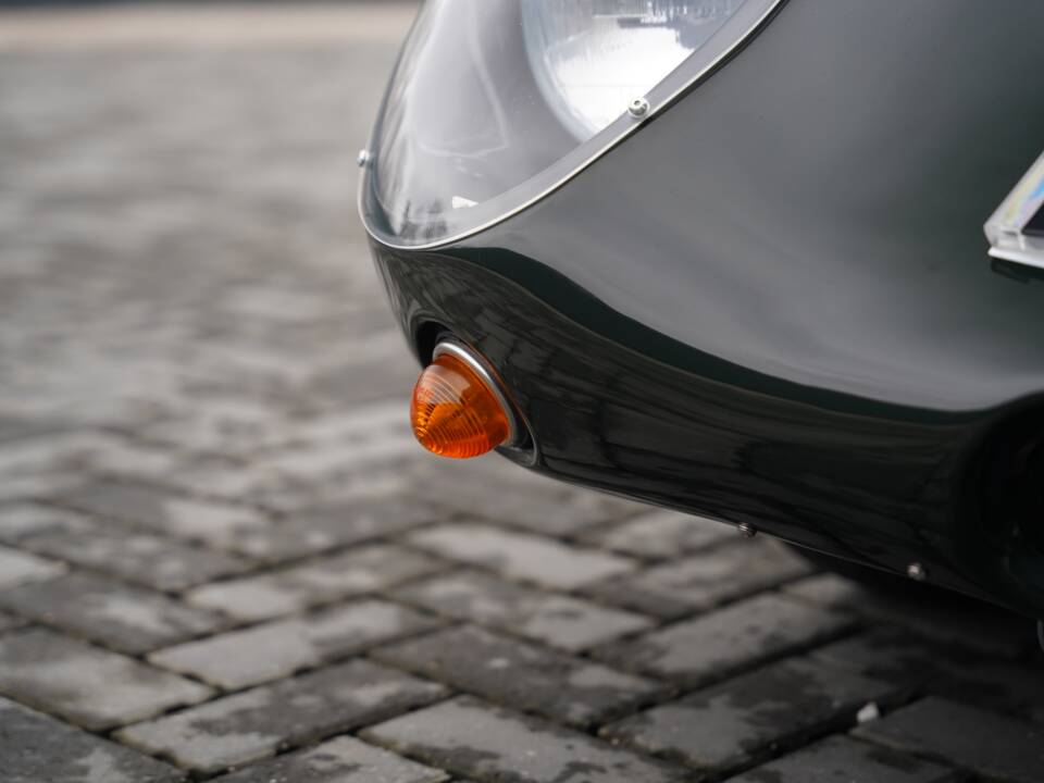 Image 29/50 of Westfield Eleven Sports (2020)