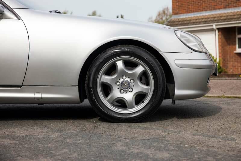 Afbeelding 13/50 van Mercedes-Benz SLK 230 Kompressor (2000)