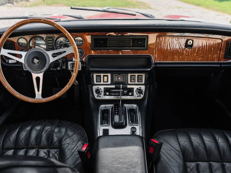 Imagen 3/16 de Jaguar XJ 6 C 4.2 (1975)