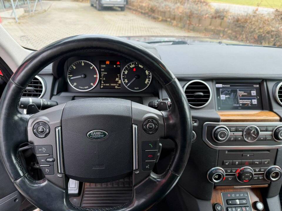 Imagen 8/22 de Land Rover Discovery SDV6 (2016)