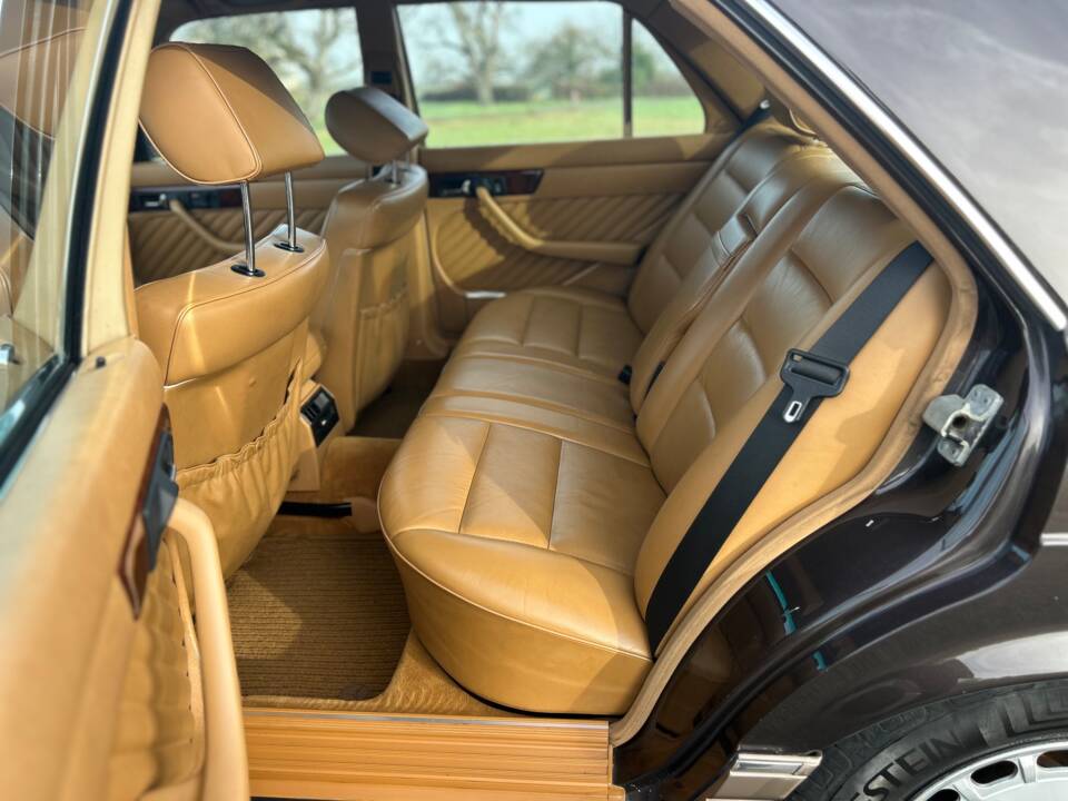 Bild 15/28 von Mercedes-Benz 500 SE (1990)