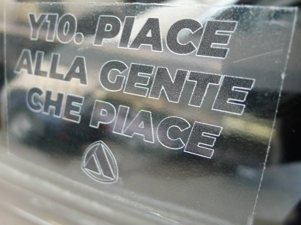 Image 19/47 of Lancia Y10 LX I.E. (1991)