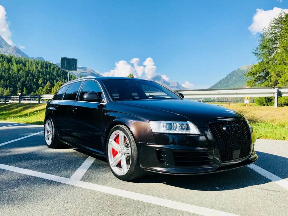 Immagine 1/14 di Audi RS6 Avant (2008)