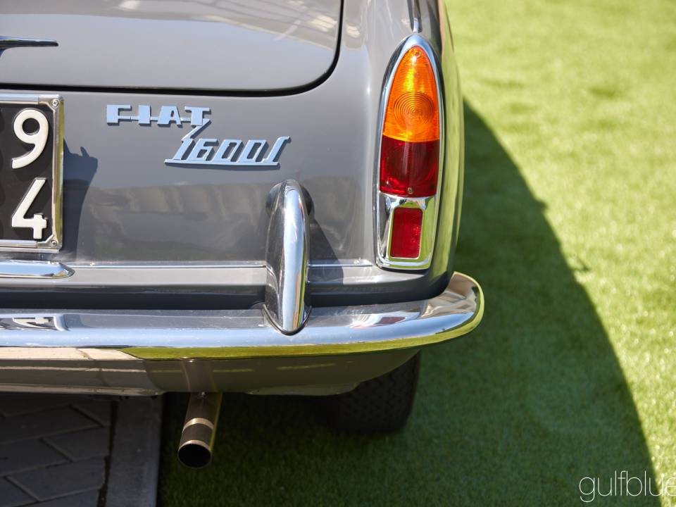 Image 12/50 de FIAT 1600 S (1965)