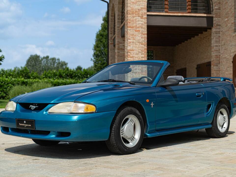 Image 1/50 of Ford Mustang (1994)