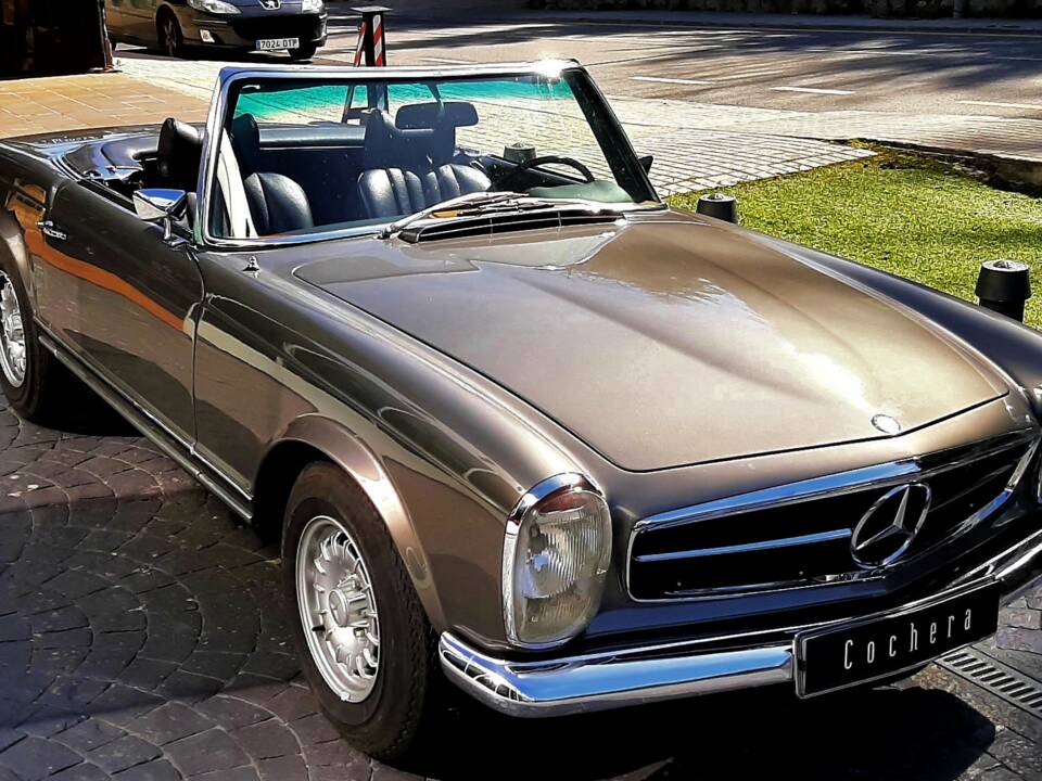 Immagine 3/16 di Mercedes-Benz 280 SL (1970)