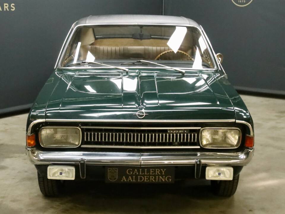 Bild 26/50 von Opel Commodore 2,5 GS (1969)