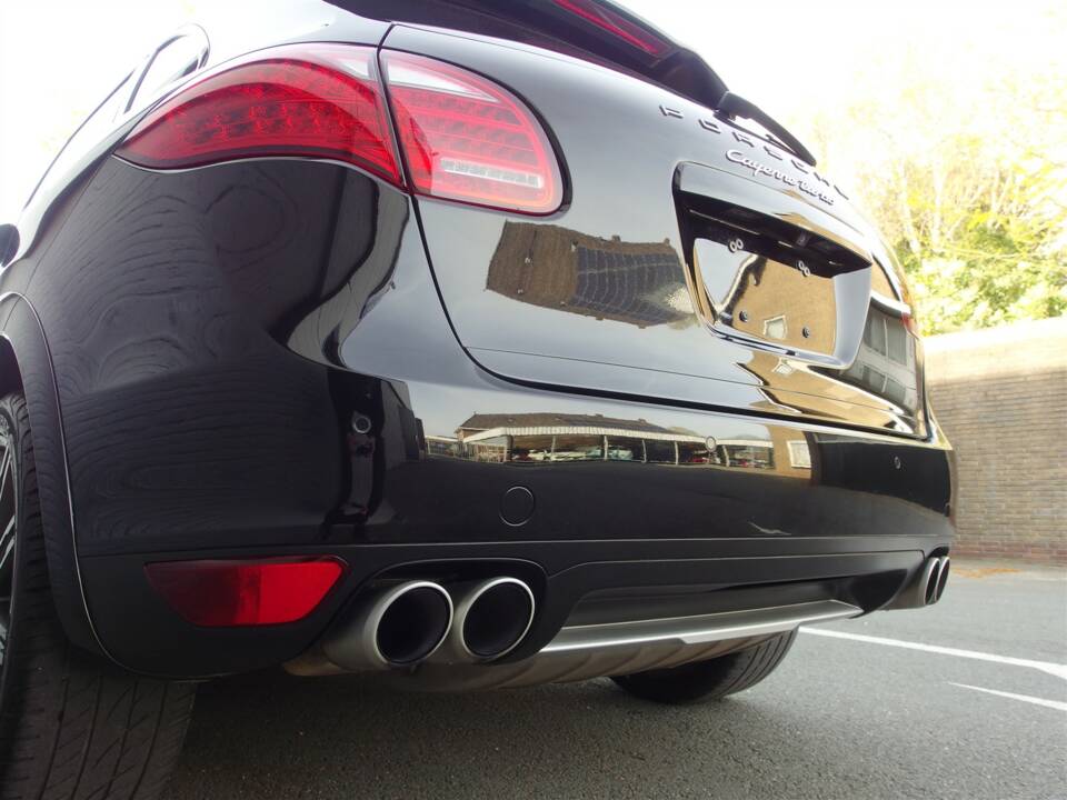 Imagen 17/97 de Porsche Cayenne Turbo (2011)