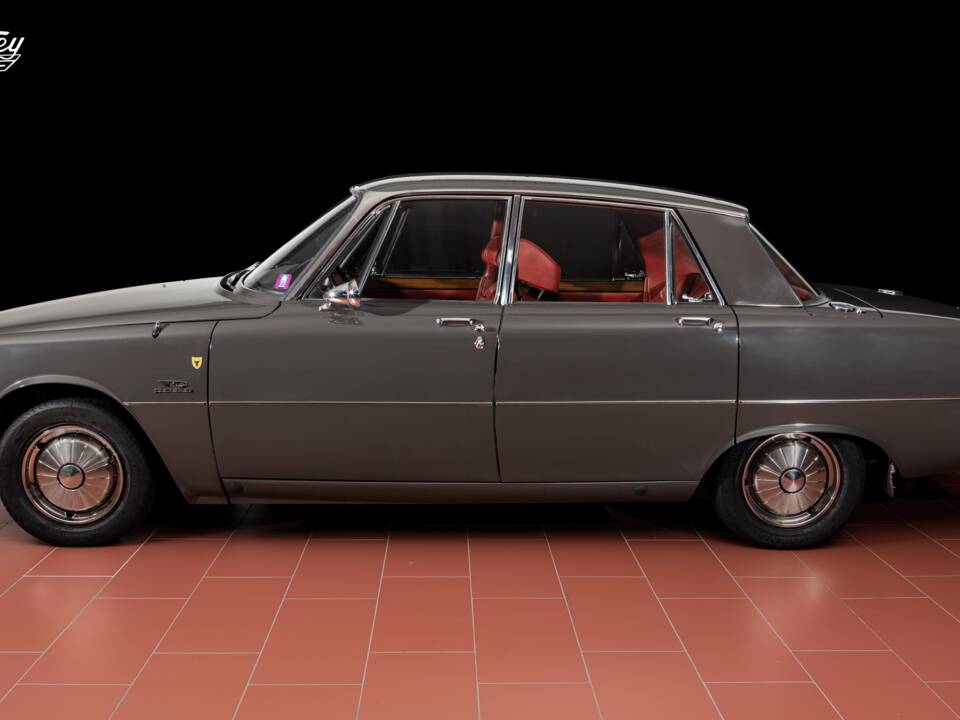 Imagen 2/8 de Rover 2000 TC (1969)