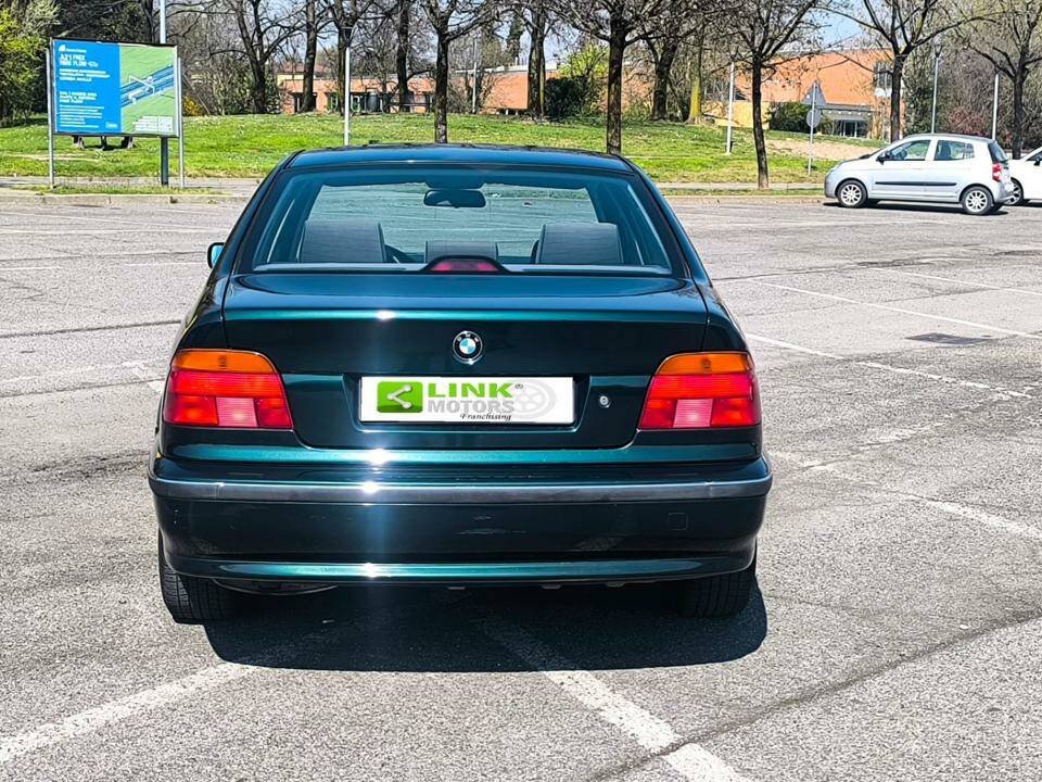 Afbeelding 13/42 van BMW 520i (1998)