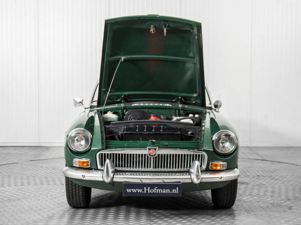 Image 39/50 de MG MGB (1967)