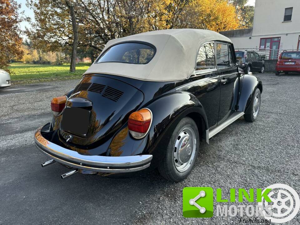 Image 8/10 de Volkswagen Maggiolone 1303 (1974)