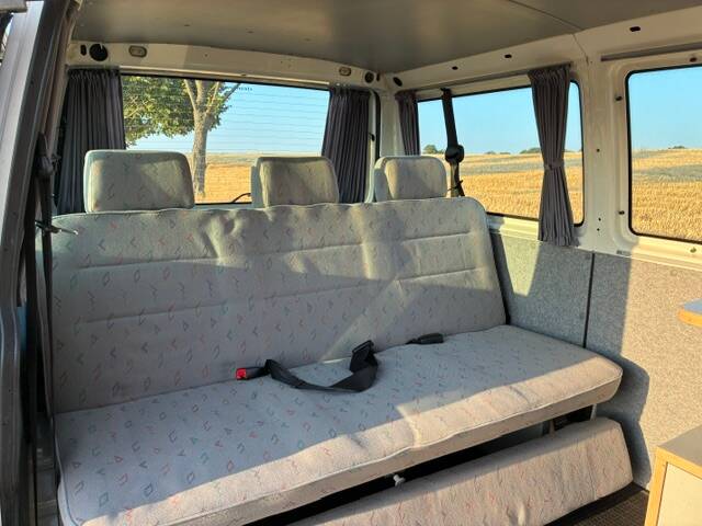 Image 9/16 of Volkswagen T4 Kombi 2.4 D (1991)