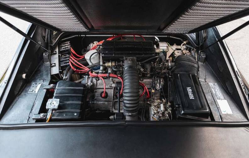 Image 7/12 of Ferrari 308 GTSi (1981)