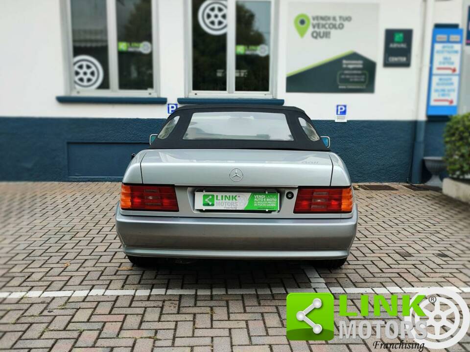 Image 6/10 of Mercedes-Benz 300 SL (1991)