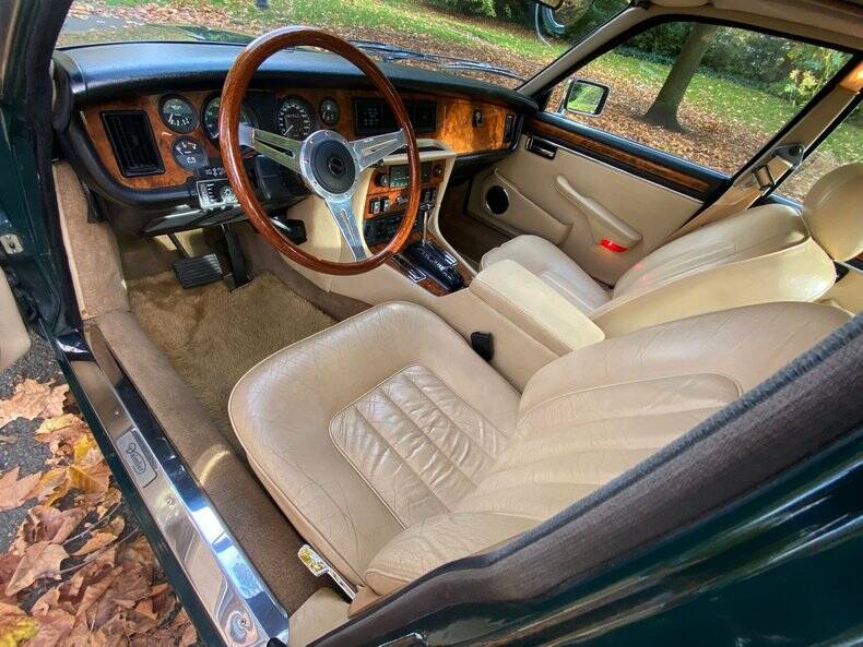 Bild 18/50 von Daimler Double Six (1992)