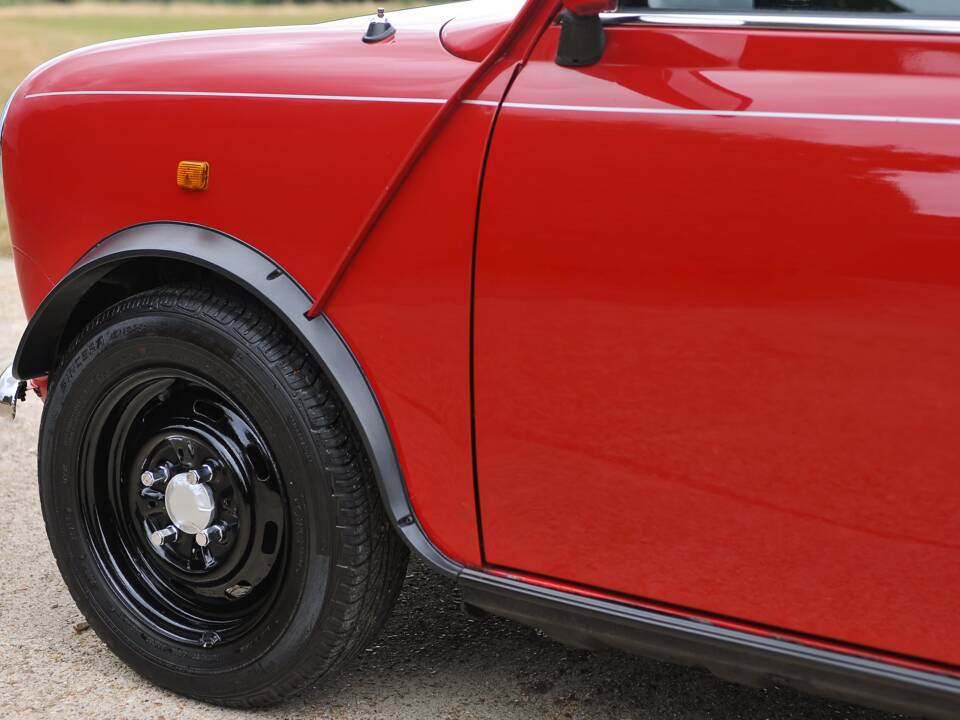 Imagen 20/37 de Rover Mini Mayfair (1993)
