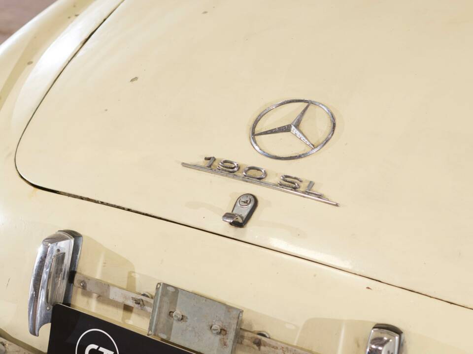 Image 24/83 de Mercedes-Benz 190 SL (1959)