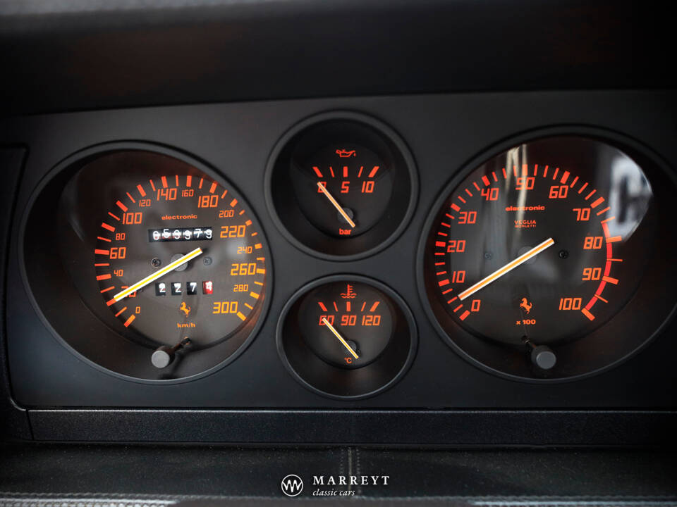 Image 37/64 de Ferrari 348 TB (1989)