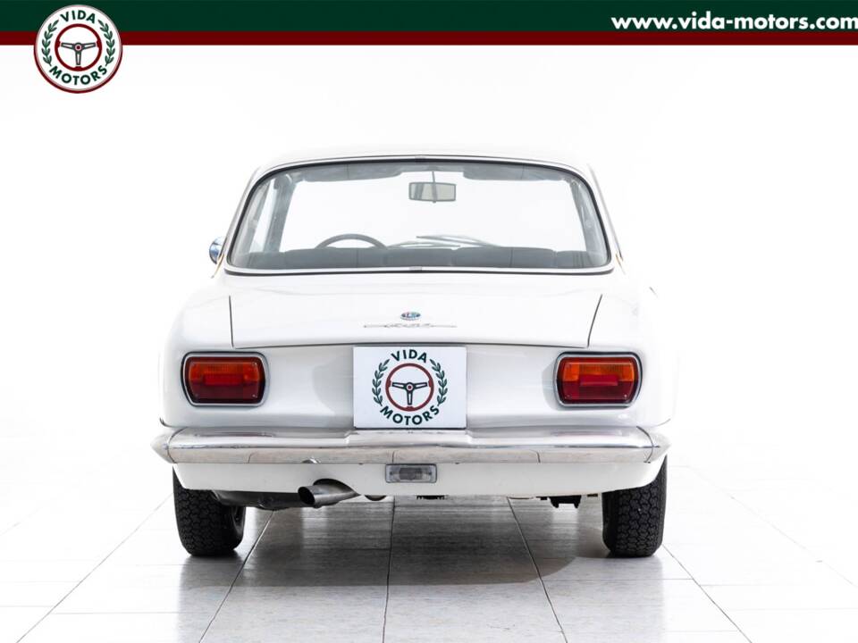 Afbeelding 4/15 van Alfa Romeo 1750 Berlina (1968)