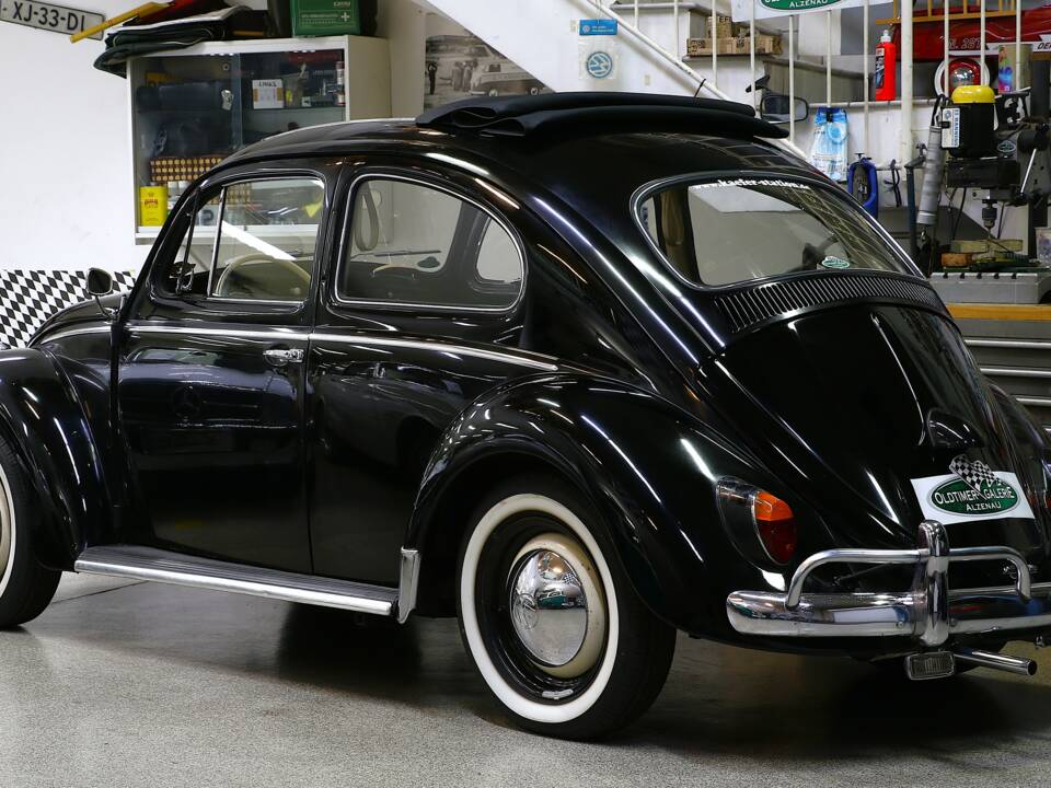 Image 7/22 of Volkswagen Beetle 1200 Export &quot;Dickholmer&quot; (1958)