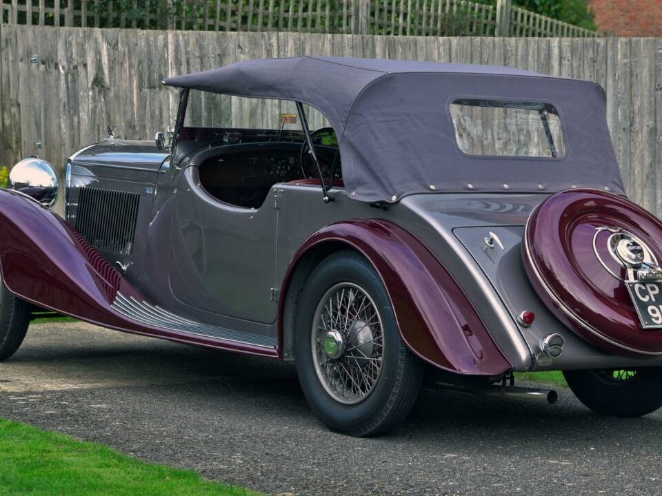 Image 17/70 of Bentley 3 1/2 Litre (1934)