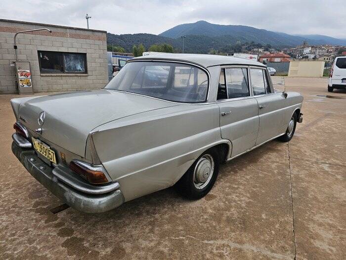 Image 7/7 of Mercedes-Benz 190 Dc (1964)