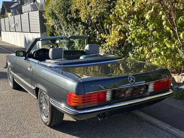 Image 8/13 de Mercedes-Benz 560 SL (1988)