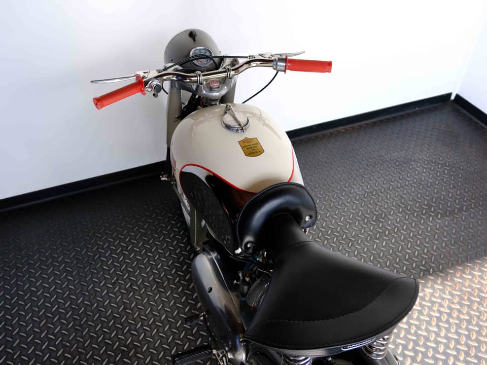 Image 45/54 of Bianchi Mendola (1951)