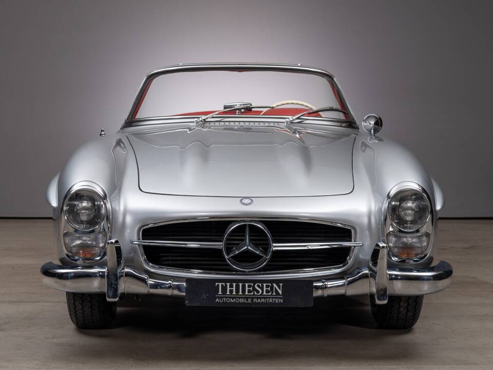 Image 4/47 of Mercedes-Benz 300 SL Roadster (1963)