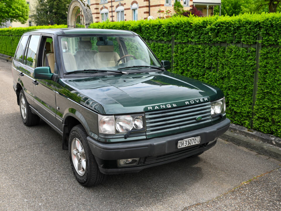 Bild 13/27 von Land Rover Range Rover 4.6 Vogue (2000)
