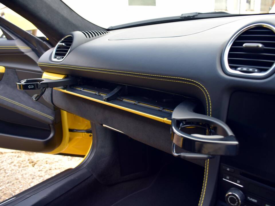 Bild 27/50 von Porsche 718 Cayman GT4 (2021)