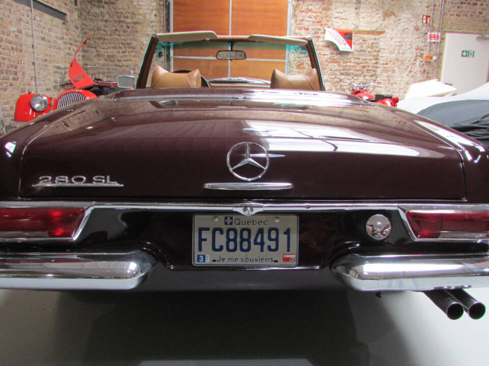 Image 4/23 of Mercedes-Benz 280 SL (1969)