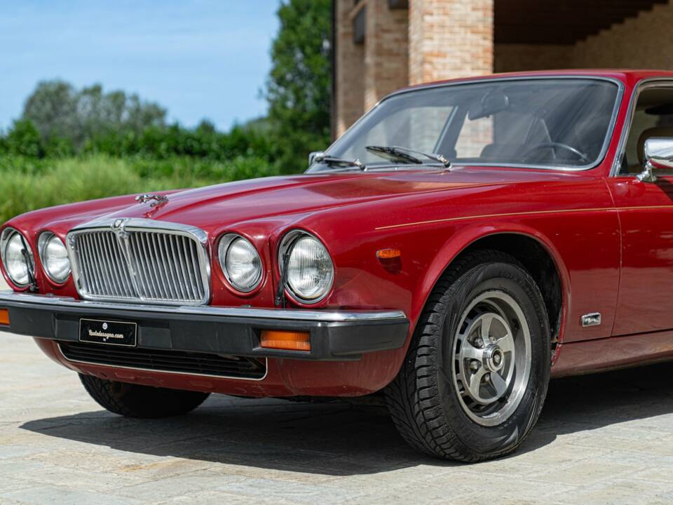 Imagen 16/50 de Jaguar XJ 6 4.2 (1981)