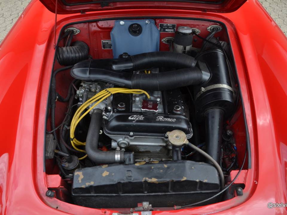 Imagen 16/21 de Alfa Romeo Giulia 1600 Spider (1964)
