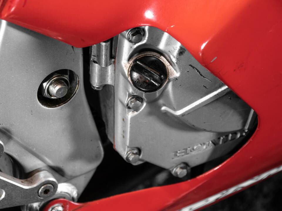 Image 32/33 of Honda CBR 600 F (1994)