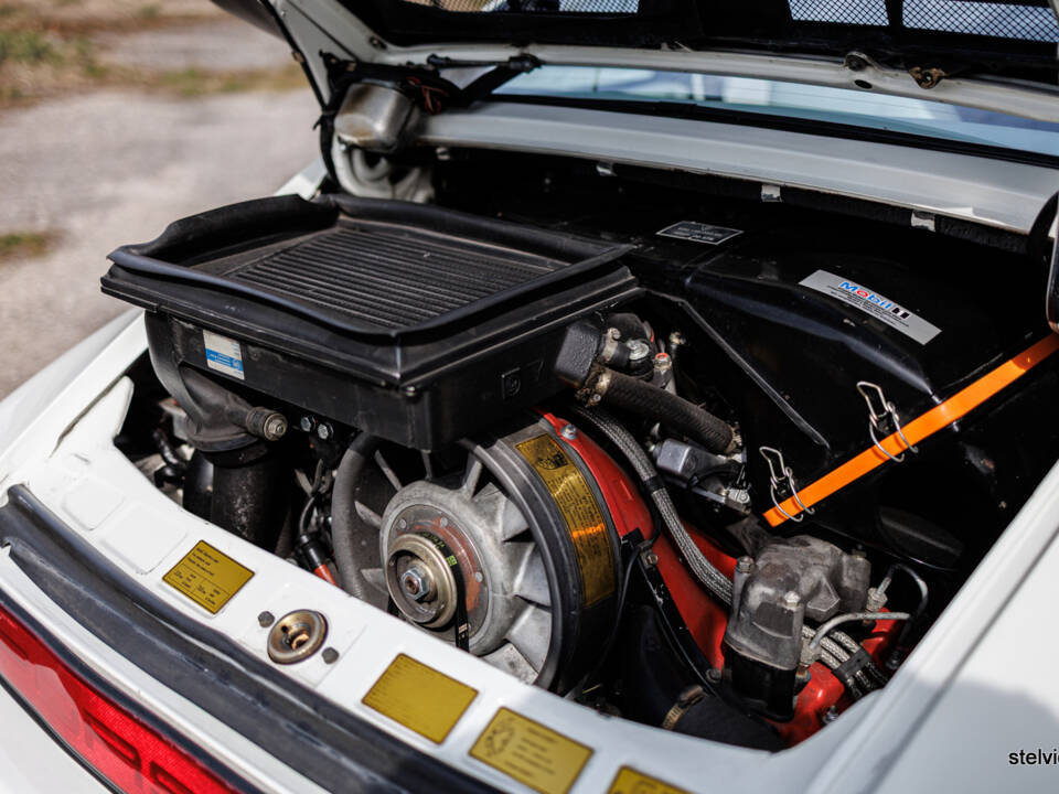 Image 41/46 of Porsche 911 Turbo 3.3 (1980)