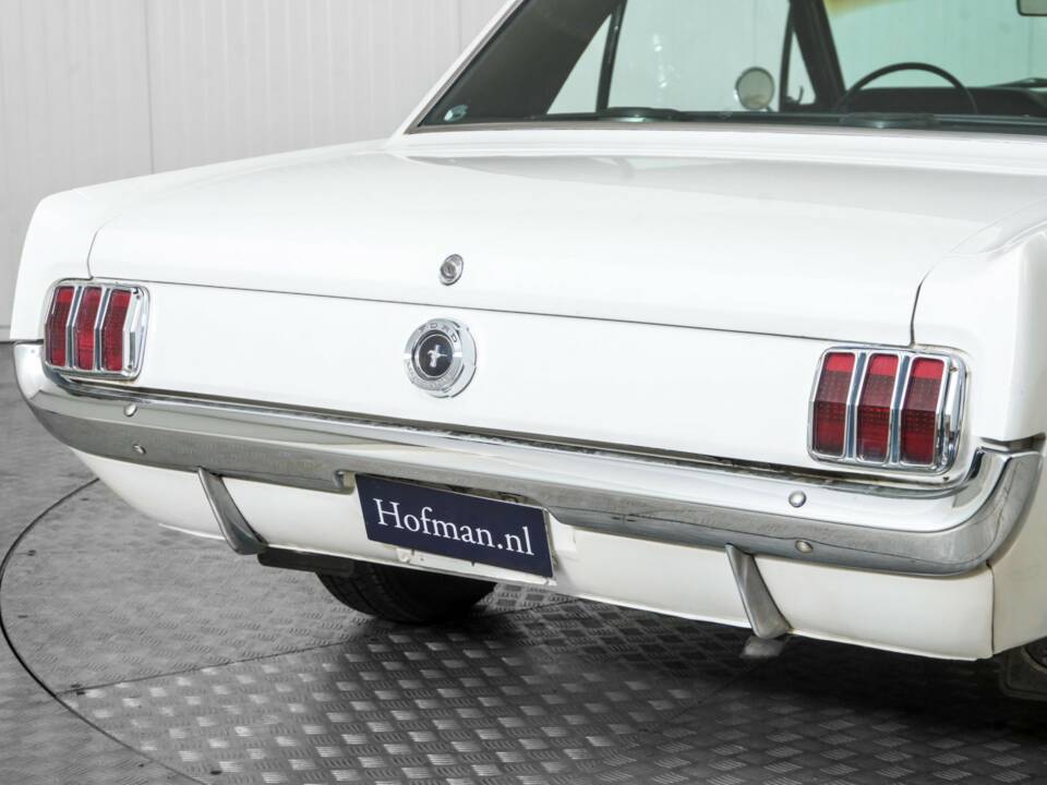 Image 33/50 de Ford Mustang 289 (1900)