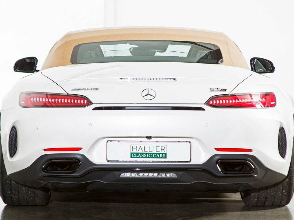Image 11/20 of Mercedes-AMG GT C (2018)