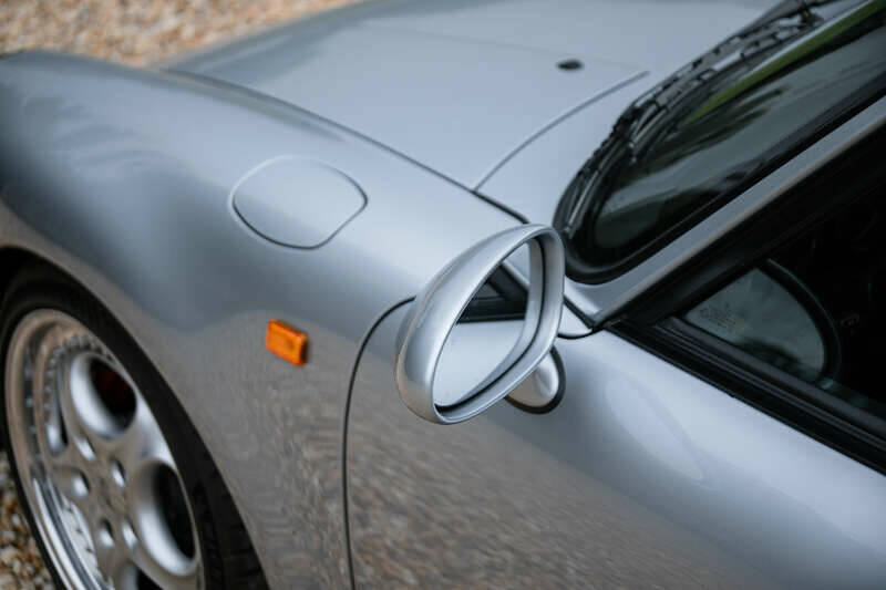 Immagine 47/50 di Porsche 911 Carrera RS (1995)