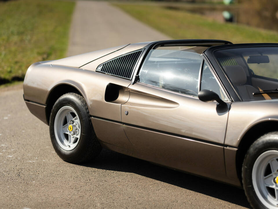Bild 40/43 von Ferrari 308 GTS (1978)