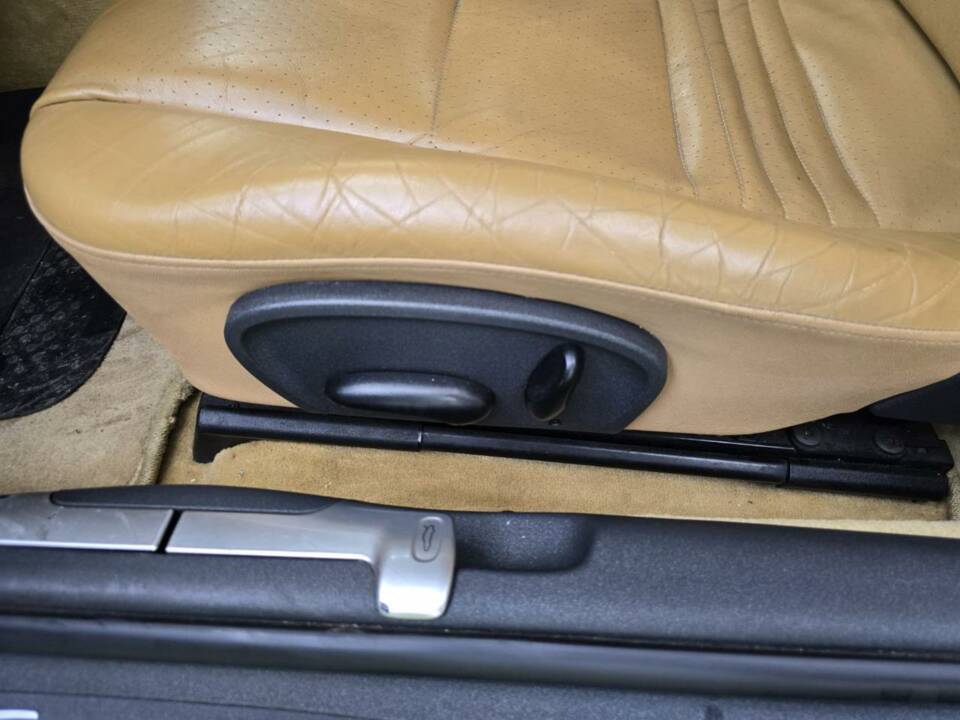 Afbeelding 25/43 van Porsche 911 Carrera (1999)