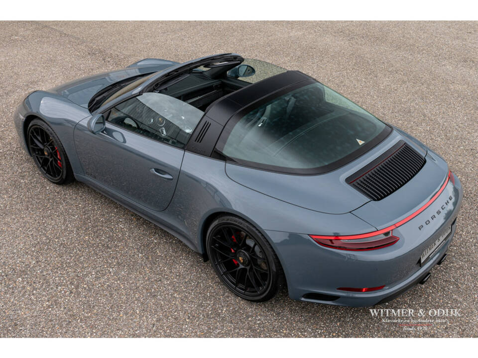 Imagen 13/39 de Porsche 911 Targa 4 GTS (2018)