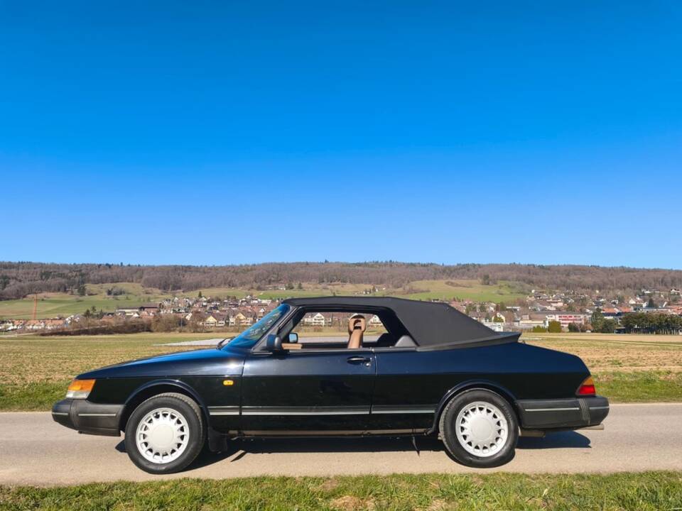 Image 4/24 of Saab 900 2.1 i 16V (1991)