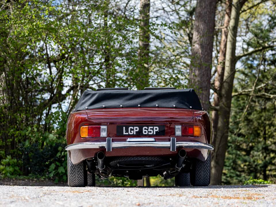 Image 20/50 of Jensen Interceptor MK III (1975)