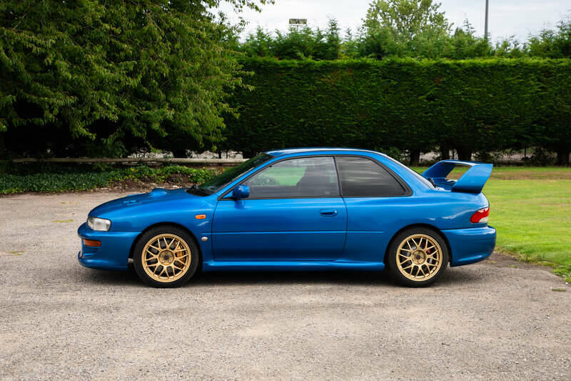 Bild 24/50 von Subaru Impreza 22B-STi (1998)